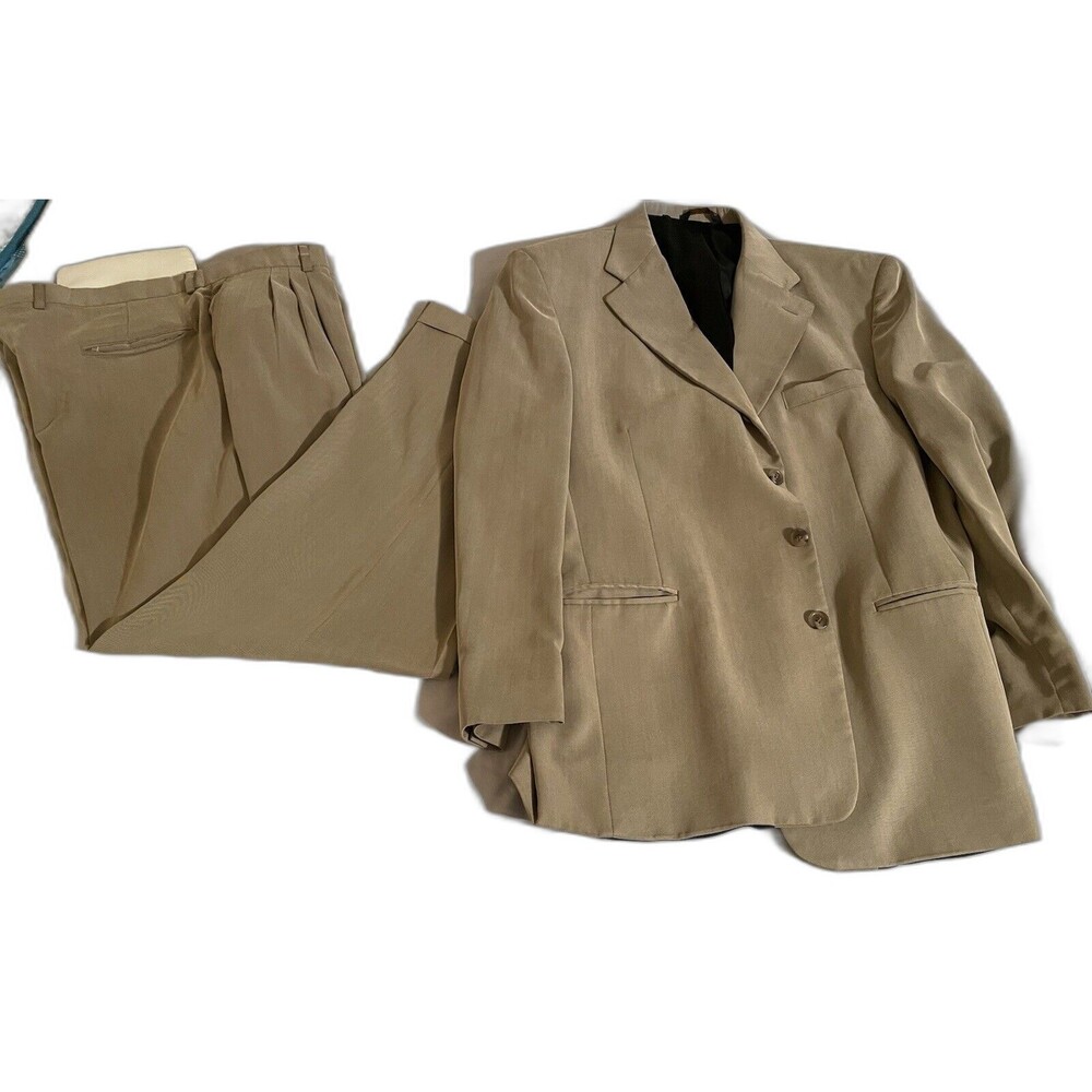 Stefano di Roma 2 Piece Suit Men’s Size Jacket 50 Pants 36”x 30” Beige